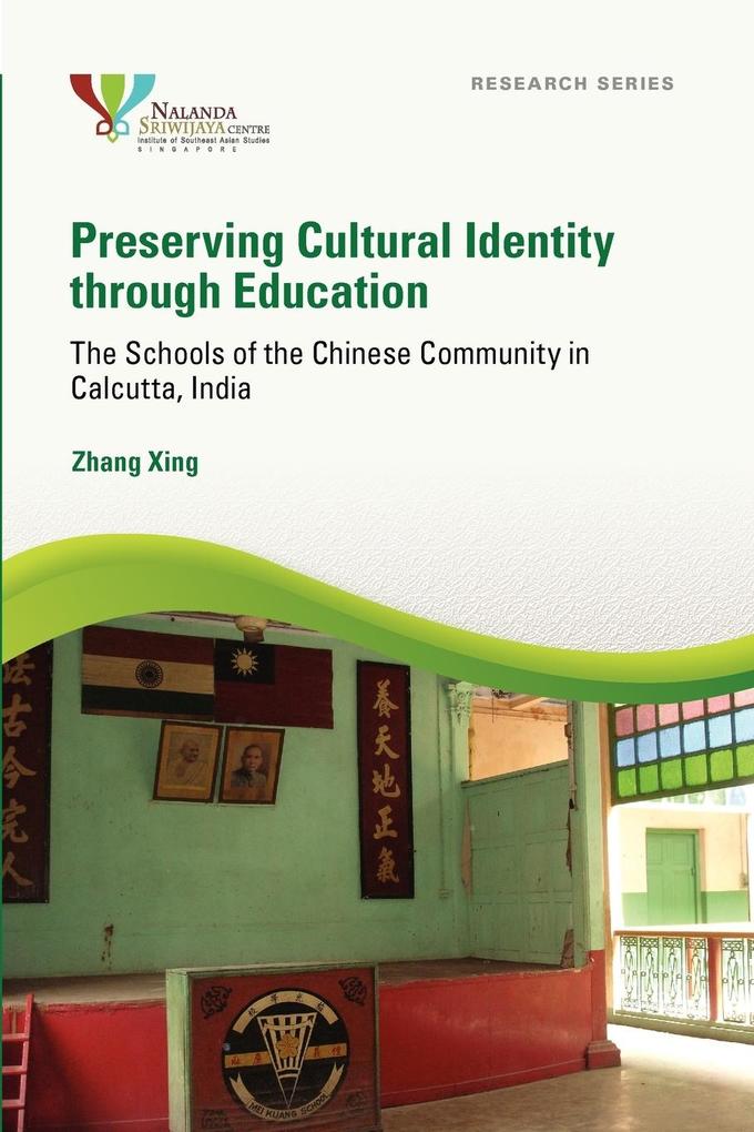 Preserving Cultural Identity Through Education als Taschenbuch