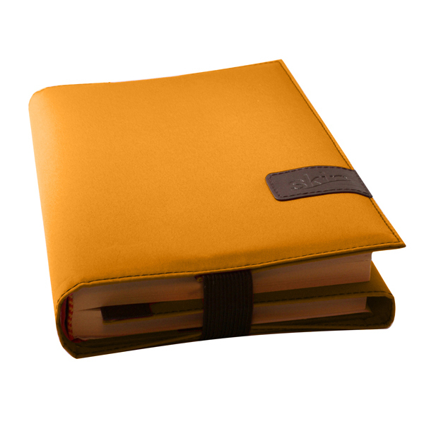 Weitere Ansicht: BookSKIN Buch Einband (Größenverstellbar) in Safran-Gelb mit Lesezeichen | Skin von Barth & Bauer