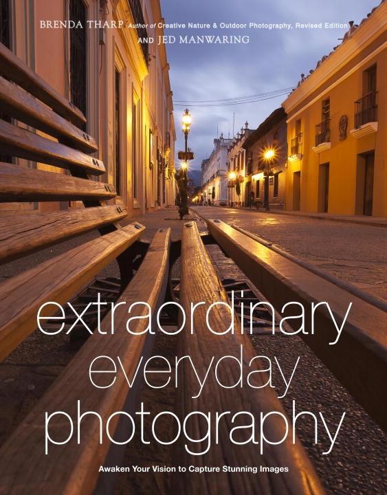 Extraordinary Everyday Photography.pdf