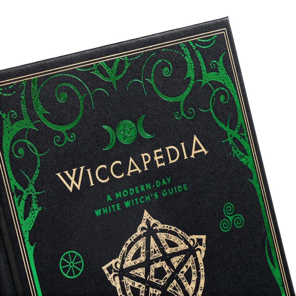 Weitere Ansicht: Wiccapedia | Shawn Robbins, Leanna Greenaway