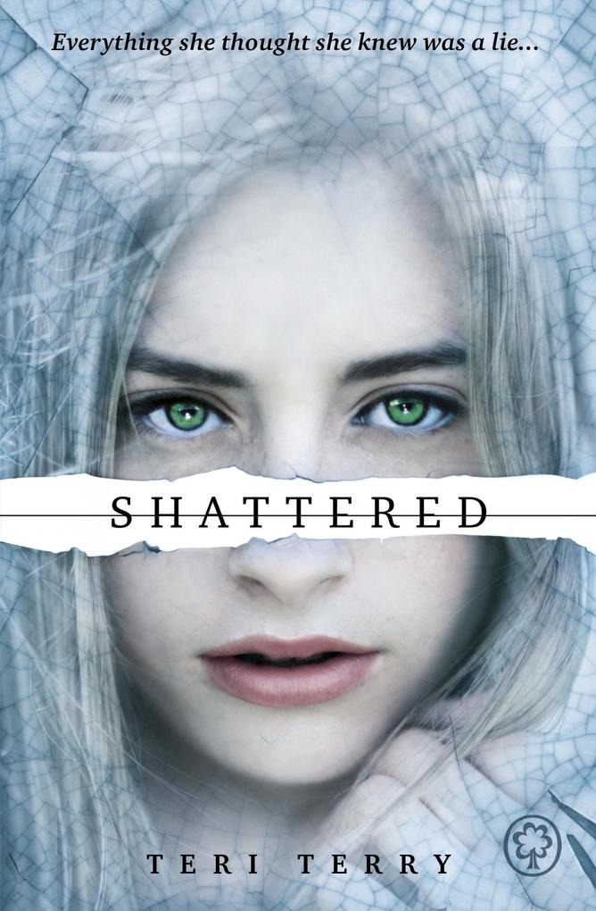 Produktbild: Shattered | Teri Terry
