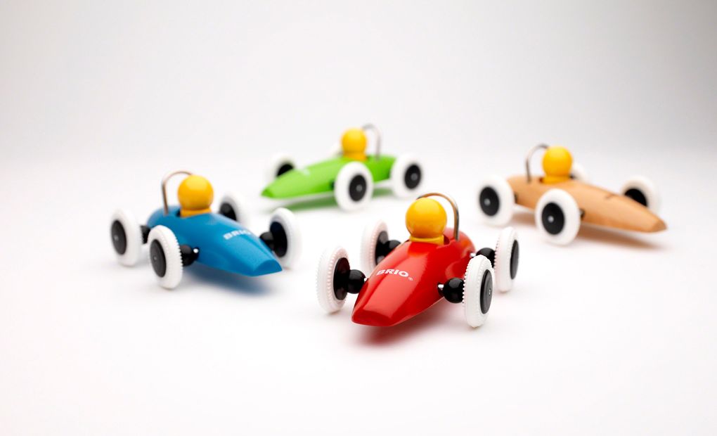 Weitere Ansicht: BRIO - Rennwagen im Display, 8 Stck., sort. 1 x natur, 3 x rot, 2 x blau, 2 x grün | BRIO®