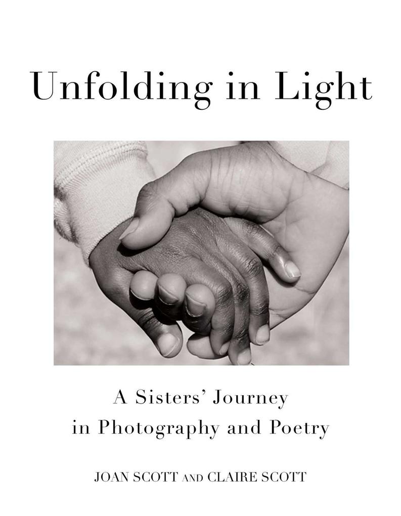Produktbild: Unfolding in Light | Joan Scott, Claire Scott