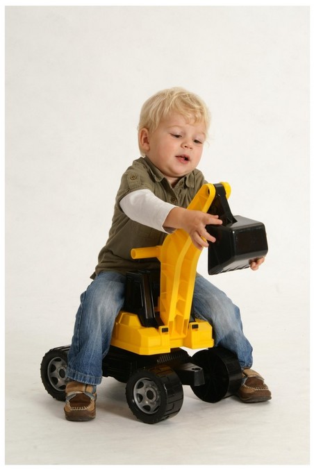 Weitere Ansicht: Lena - GIGA Trucks Bagger, schwarz/gelb, lose