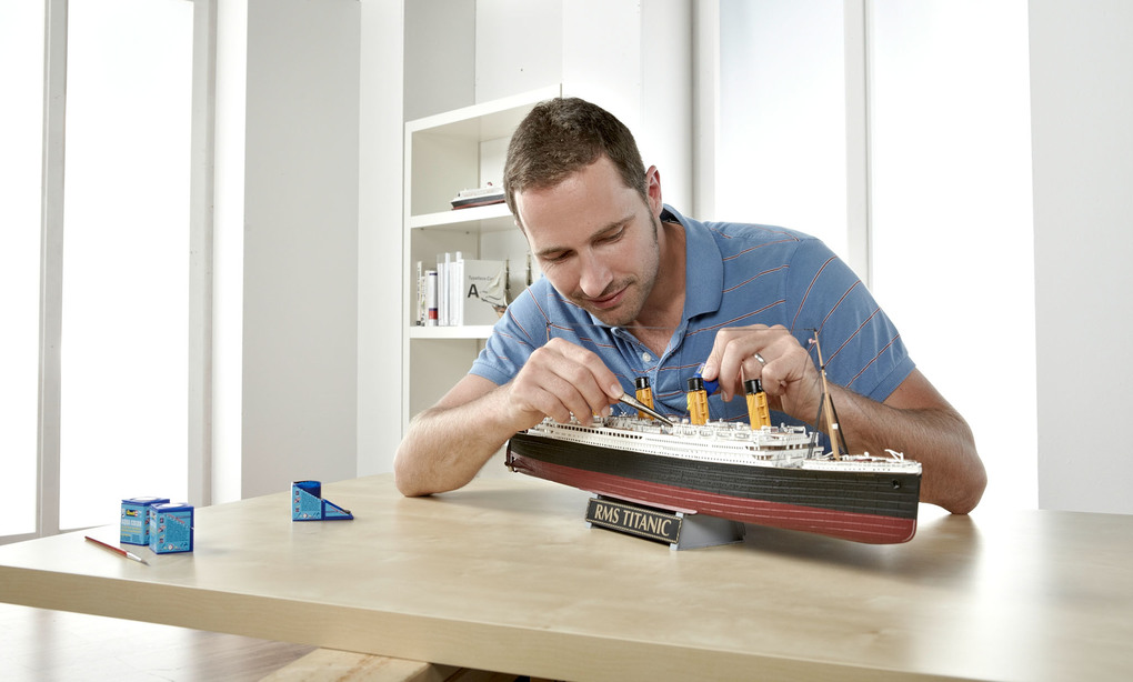 Weitere Ansicht: Revell - Geschenkset - 100 Jahre Titanic