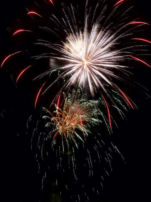 Weitere Ansicht: CALVENDO Puzzle Ein Motiv aus dem Kalender Feuer... über der Stadt | 1000 Teile Lege-Größe 64x48cm Foto-Puzzle für glückliche Stunden | Calvendo