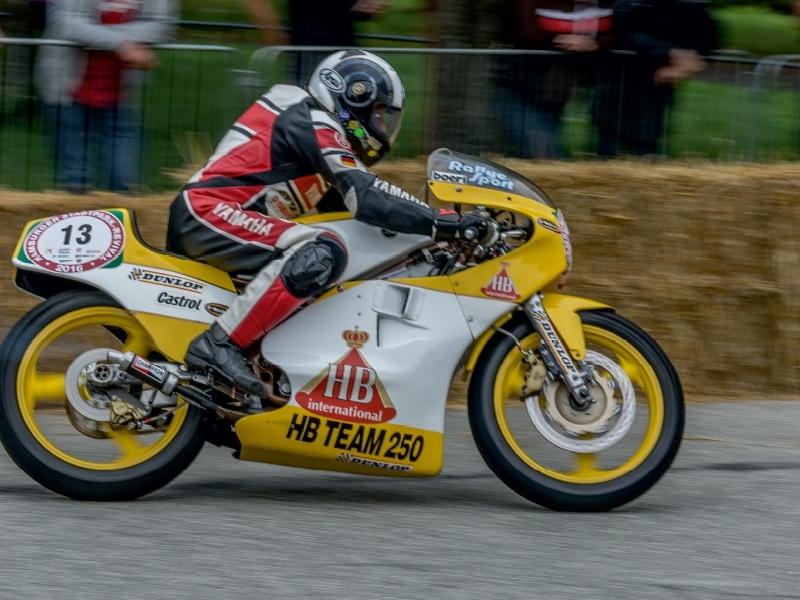 Weitere Ansicht: YAMAHA YZR250 Baujahr 1986 (Puzzle) | Billermoker