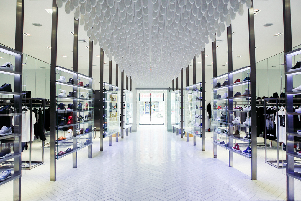 Weitere Ansicht: The Incomplete Highsnobiety Guide to Street Fashion and Culture