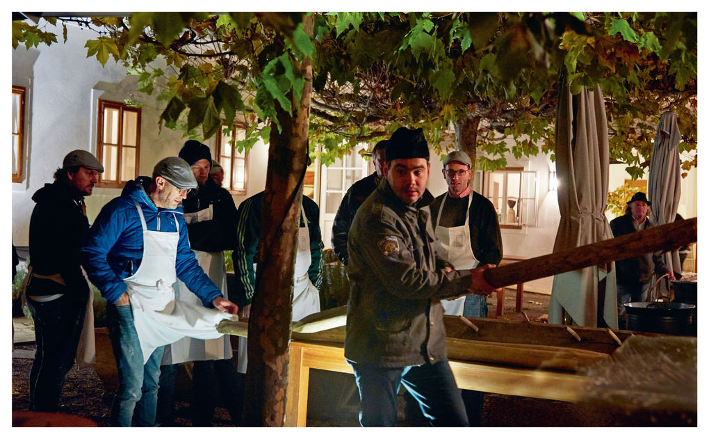 Weitere Ansicht: Sautanz | Max Stiegl, Tobias Müller