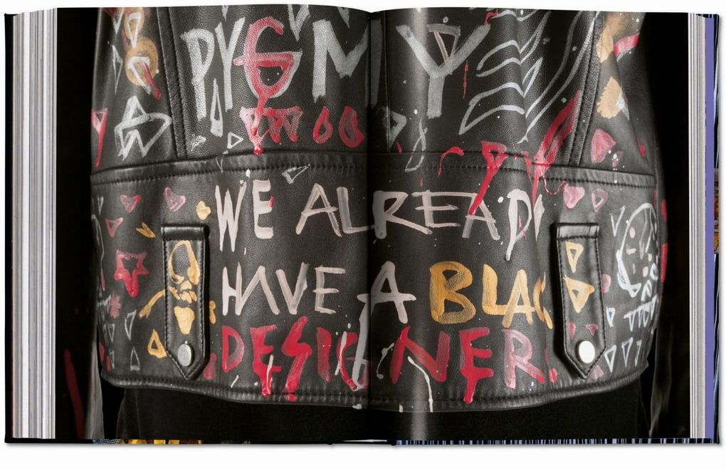 Weitere Ansicht: Fashion Designers A-Z | Suzy Menkes