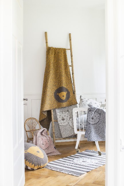 Weitere Ansicht: Fussenegger KiDs-Teppich "Leopard" mit Fransen 70 x 120 cm hellgrau