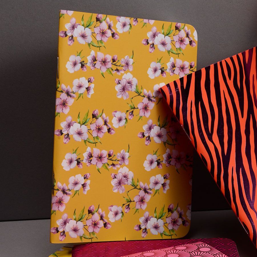 Weitere Ansicht: Heft A6 kariert, Blüten gelb