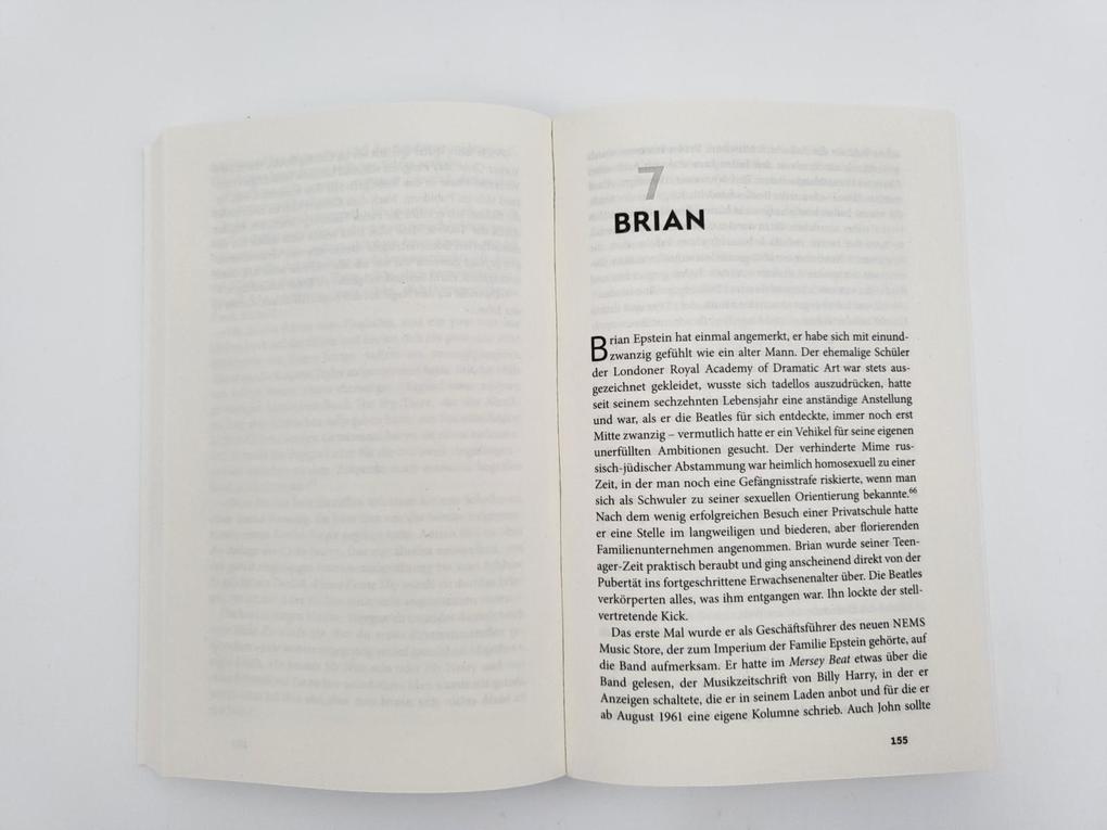 Weitere Ansicht: John Lennon | Lesley-Ann Jones
