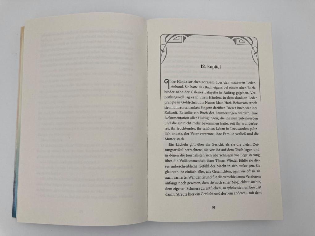 Weitere Ansicht: Die aufgehende Sonne von Paris | Eva-Maria Bast