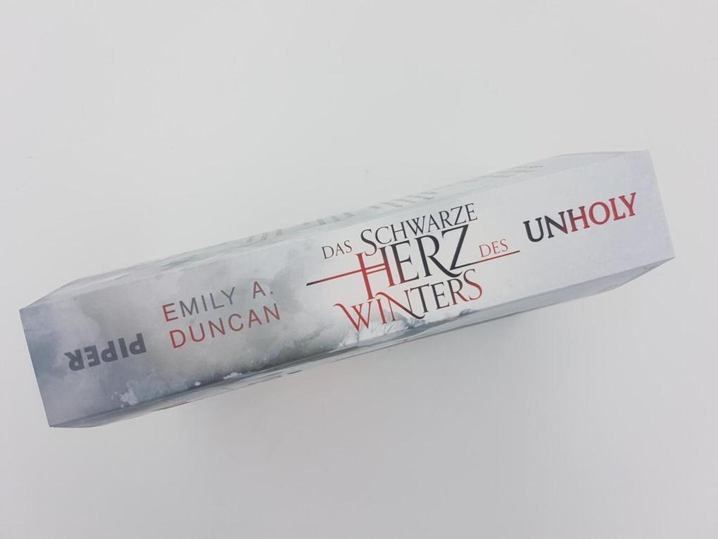 Weitere Ansicht: Das schwarze Herz des Winters - Unholy | Emily A. Duncan