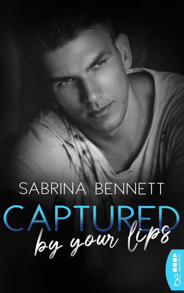 Produktbild: Captured by your lips | Sabrina Bennett