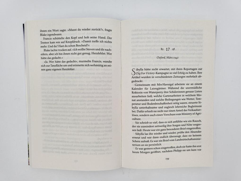 Weitere Ansicht: Die Waterperry Girls - Blumenjahre | Rebecca Maly