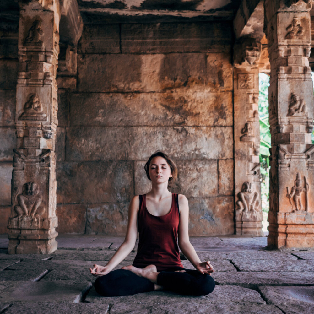 Weitere Ansicht: Yoga Surya Namaskara 2023