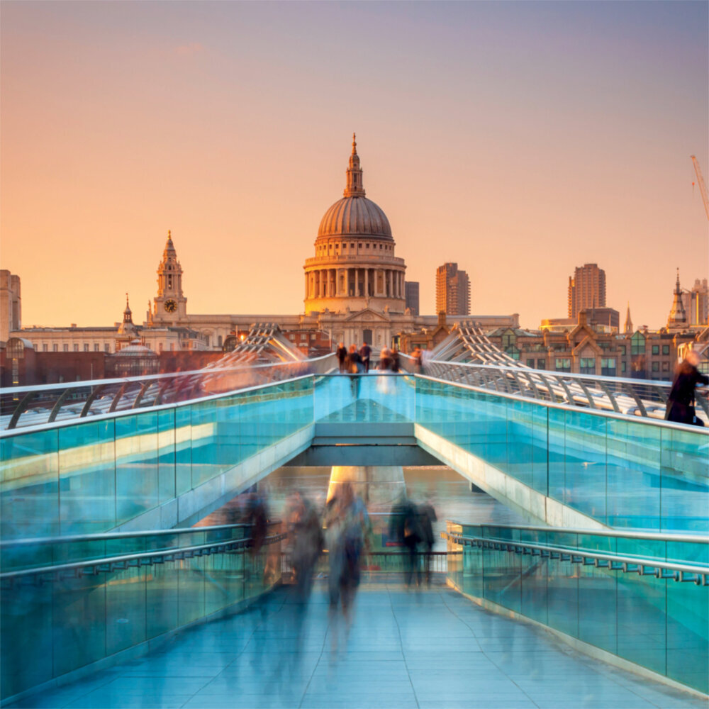 Weitere Ansicht: London at Twilight 2023