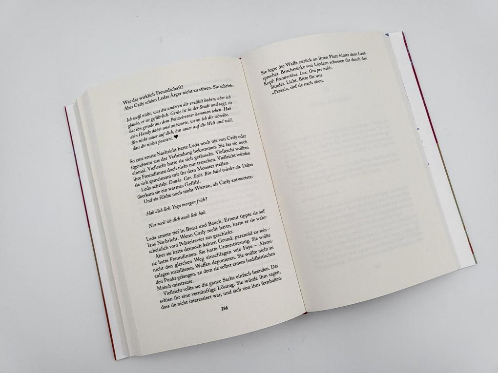 Weitere Ansicht: Flüchtige Freunde | Anna Caritj