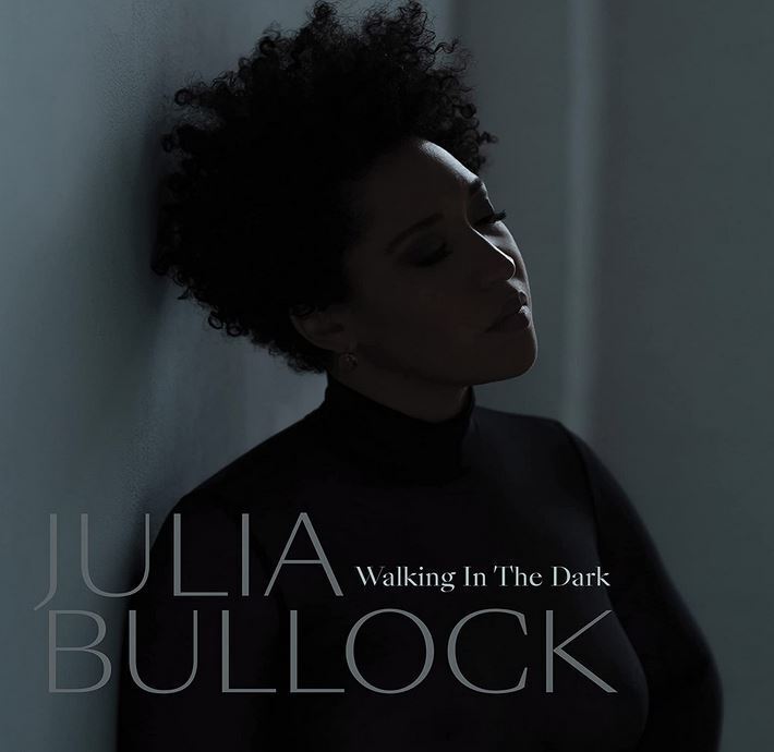 Produktbild: Walking in the Dark | Julia Bullock