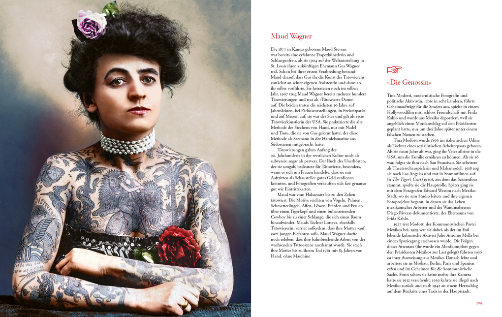 Weitere Ansicht: A Woman's World | Dan Jones