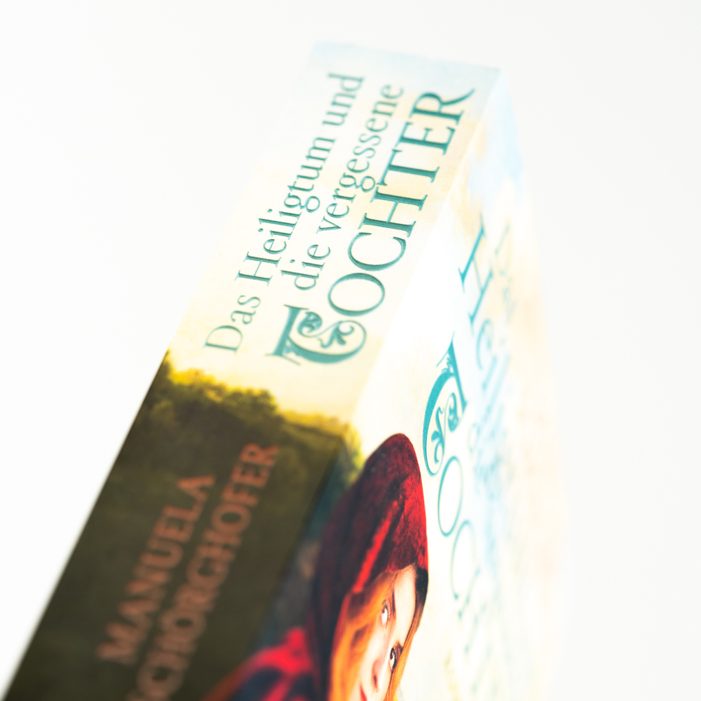 Weitere Ansicht: Das Heiligtum und die vergessene Tochter | Manuela Schörghofer