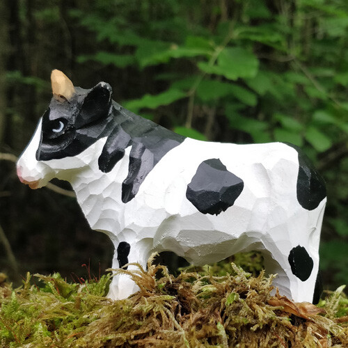 Weitere Ansicht: Wudimals A040616 - Stier, Bull, handgeschnitzt aus Holz
