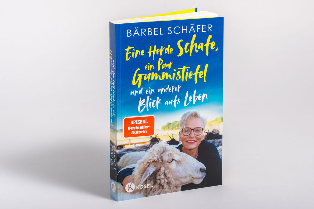 Weitere Ansicht: Eine Herde Schafe, ein Paar Gummistiefel und ein anderer Blick aufs Leben | Bärbel Schäfer