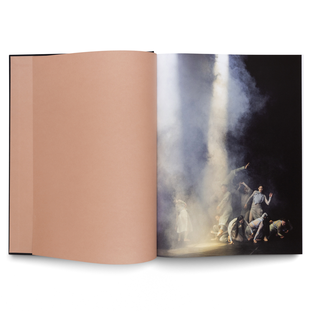 Weitere Ansicht: Sasha Waltz & Guests | Daniel Wiesmann