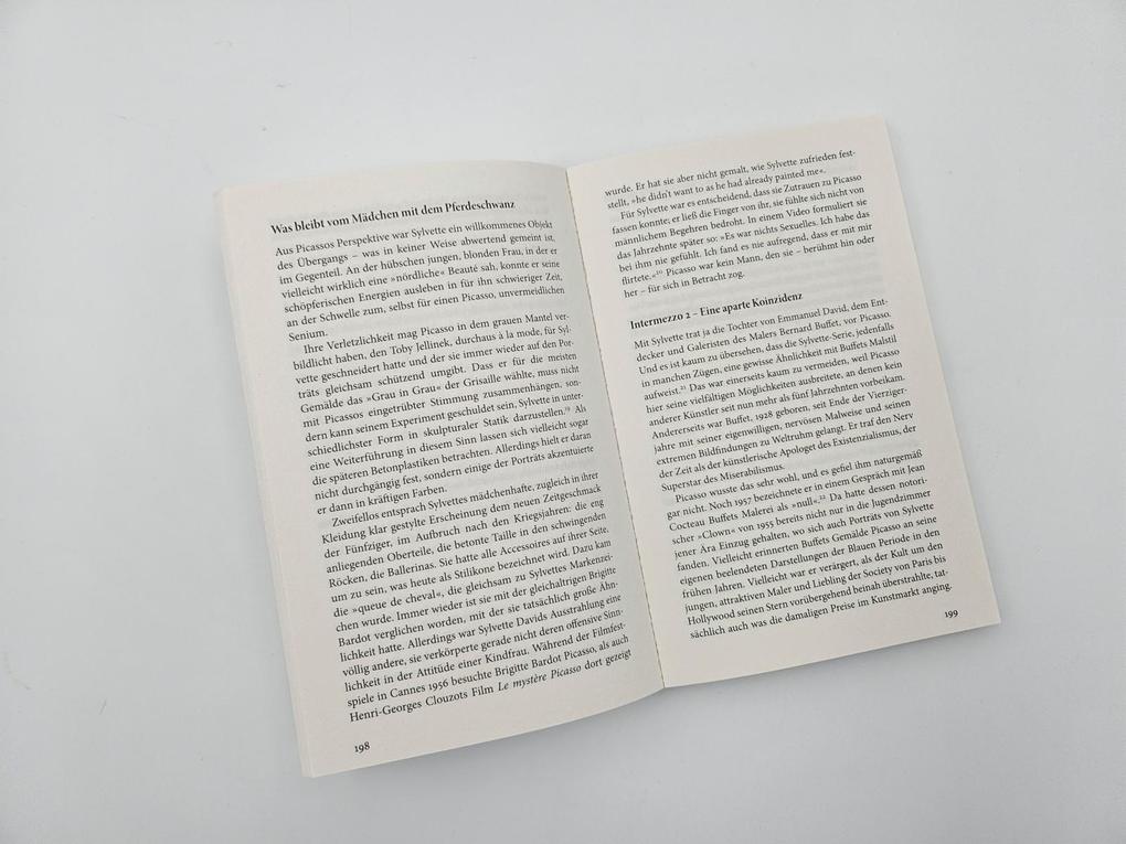 Weitere Ansicht: 'Göttinnen und Fußabstreifer' | Rose-Maria Gropp