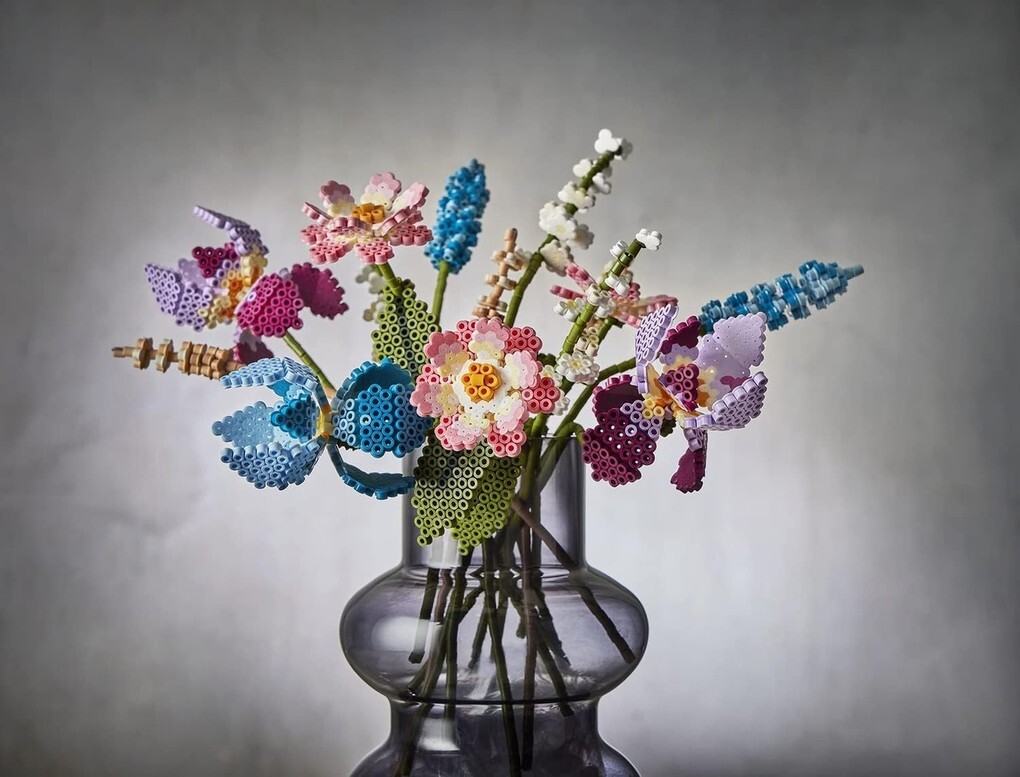 Weitere Ansicht: Hama 3621 - DIY Bügelperlen Midi 14+, Geschenkbox mit Motivvorlage Blumenstrauß, Blumen mit 3D Effekt, ca. 6.000 Bügelperlen und Zubehör