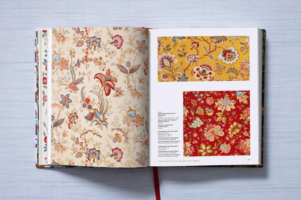 Weitere Ansicht: The Book of Printed Fabrics. From the 16th century until today | Aziza Gril-Mariotte