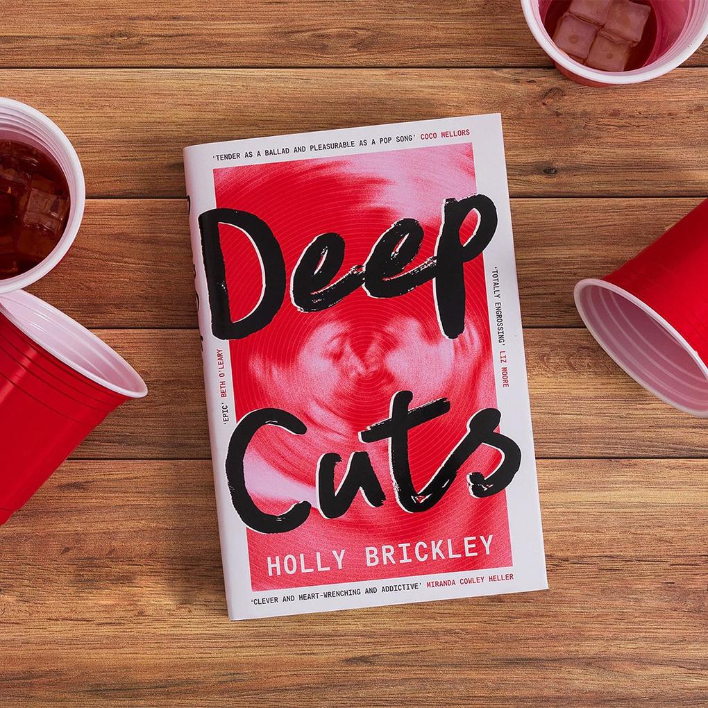 Weitere Ansicht: Deep Cuts | Holly Brickley