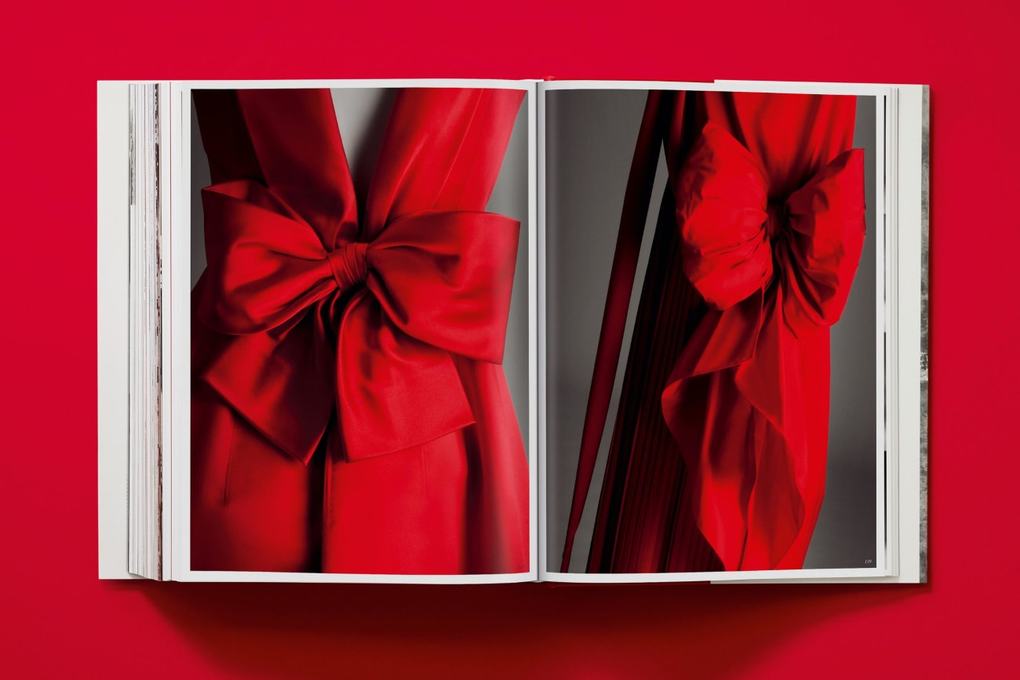 Weitere Ansicht: Valentino. A Grand Italian Epic | Matt Tyrnauer, Suzy Menkes