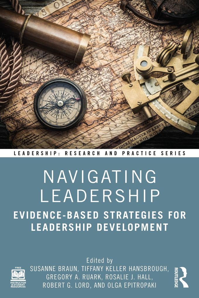 Produktbild: Navigating Leadership