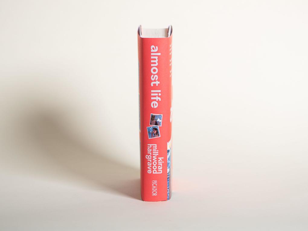 Weitere Ansicht: Almost Life. Gift Edition | Kiran Millwood Hargrave