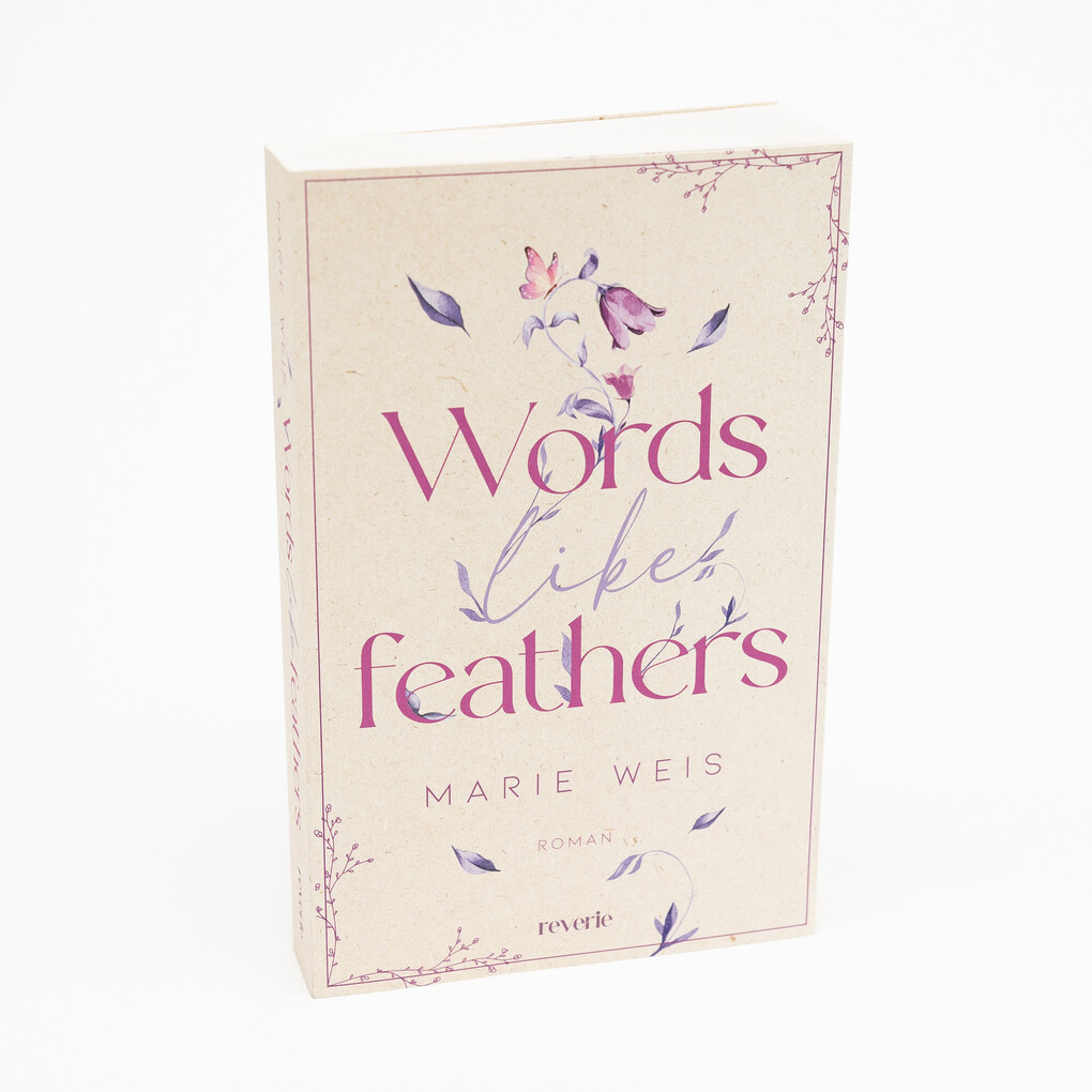 Weitere Ansicht: Words Like Feathers | Marie Weis