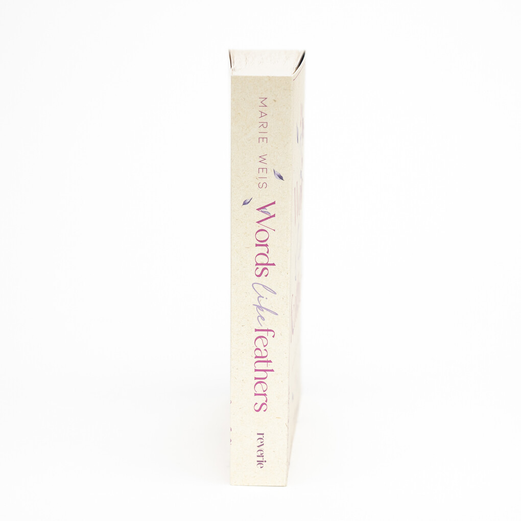 Weitere Ansicht: Words Like Feathers | Marie Weis