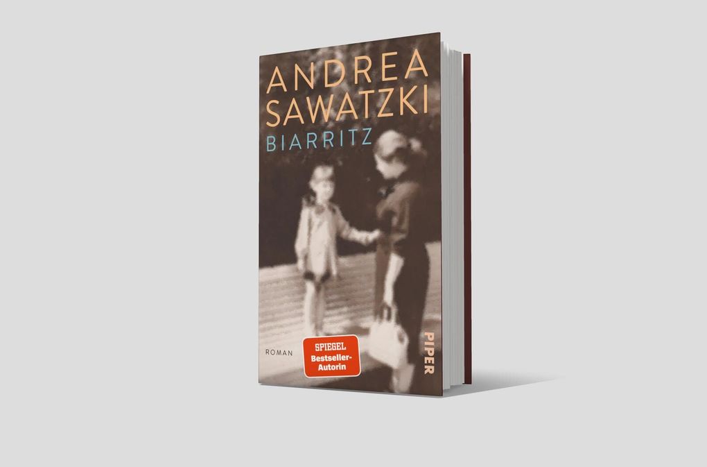 Weitere Ansicht: Biarritz | Andrea Sawatzki
