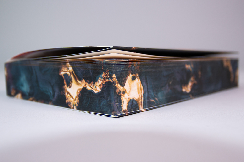 Weitere Ansicht: Before the Sun Shatters (Scandalous Secrets, Band 1) | Franka Neubauer