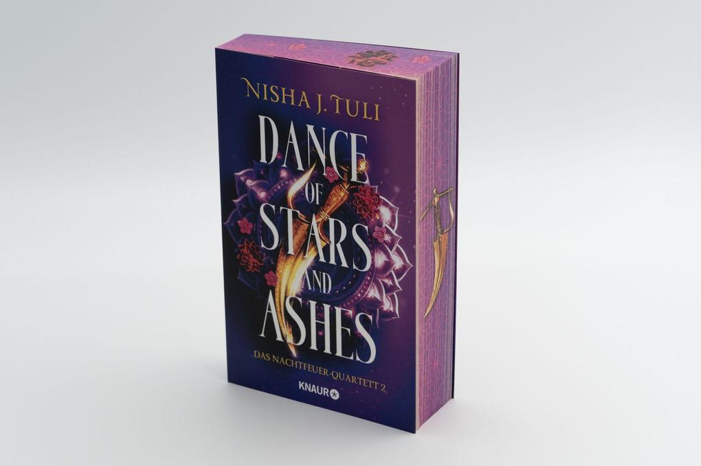 Weitere Ansicht: Dance of Stars and Ashes | Nisha J. Tuli