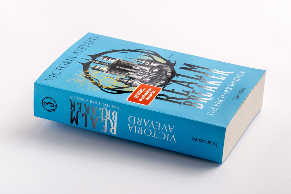 Weitere Ansicht: Das Reich der Spindeln - Realm Breaker 3 | Victoria Aveyard