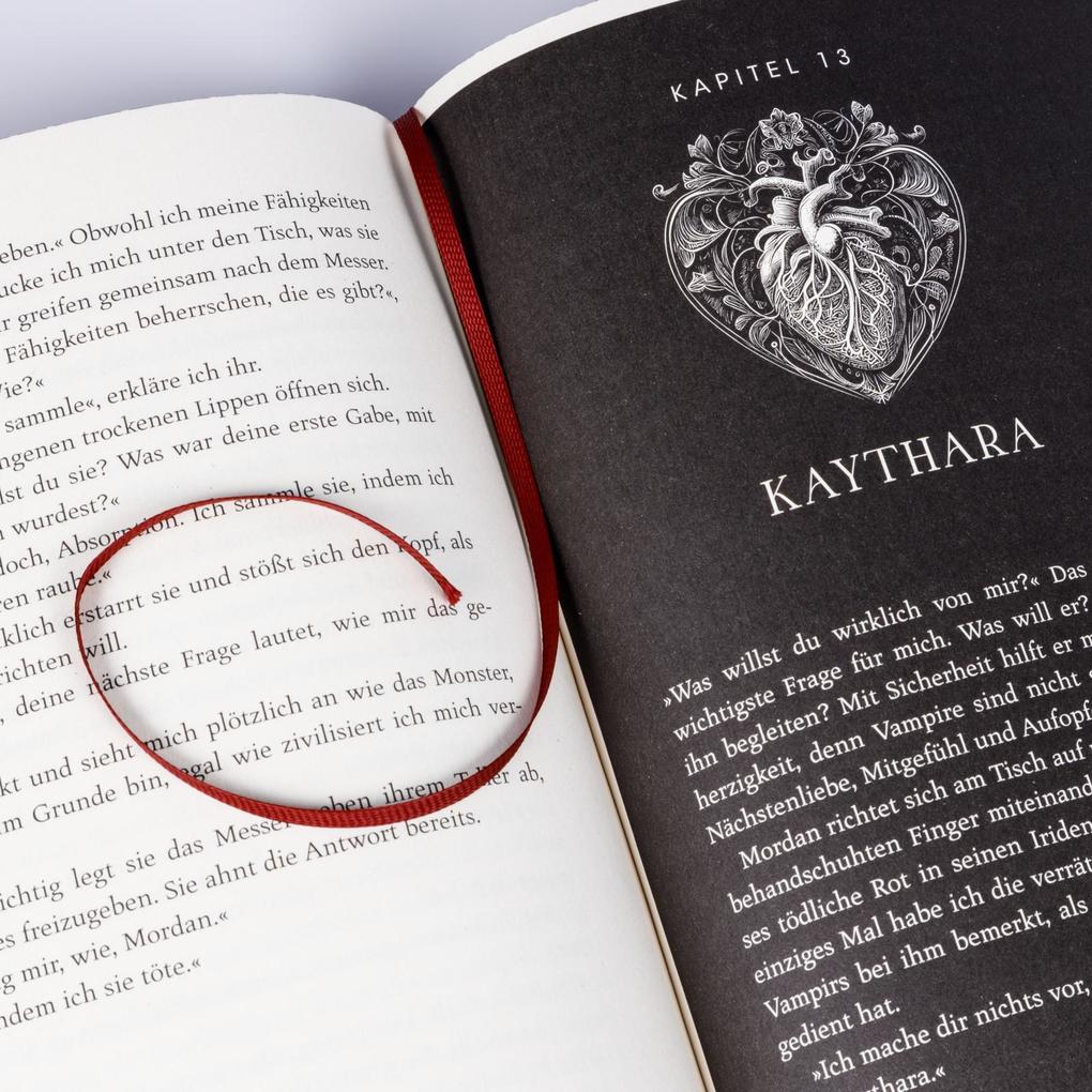 Weitere Ansicht: Kingdom of the Black Crescent 1: Touch of Perish | Lexy v. Golden, D.C. Odesza