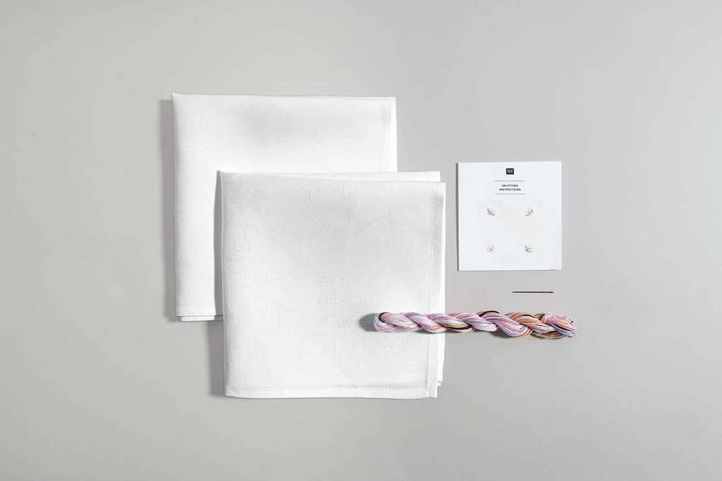 Weitere Ansicht: Stickpackung Gezählter Kreuzstich, Servietten mit Schmetterlingen