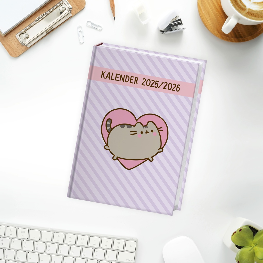 Weitere Ansicht: Pusheen 17-Monats-Kalenderbuch A5 2026 - 17 Monate. Von August 2025 bis Dezember 2026