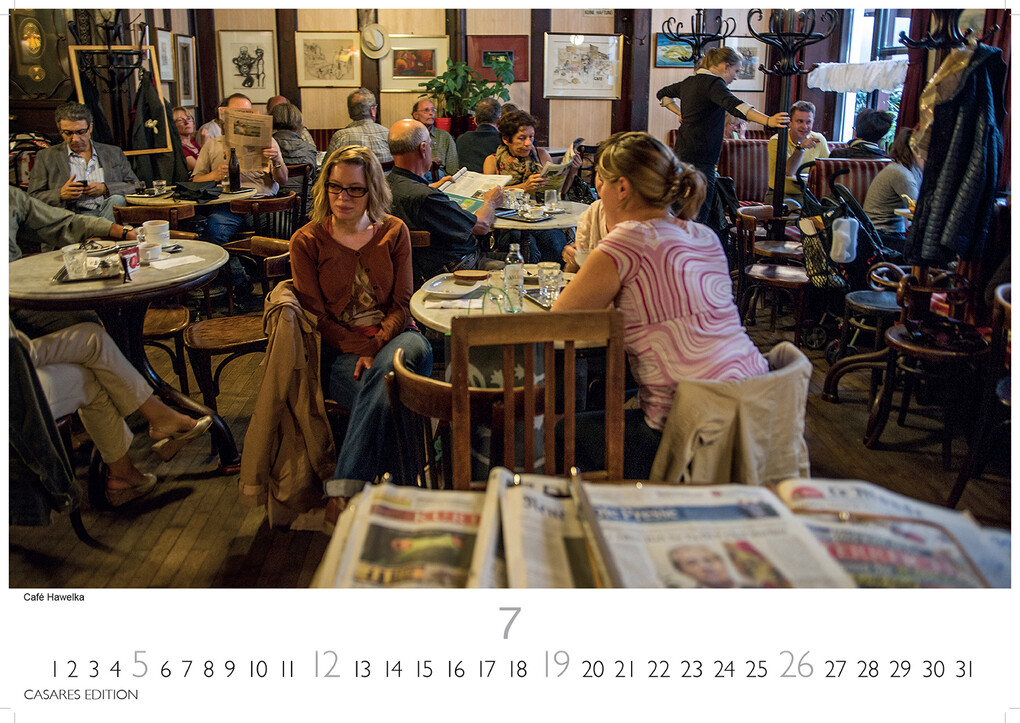 Weitere Ansicht: Wiener Caféhaus Kultur Kalender 2026 - Wandkalender | Fotokalender Alpenländer 35x50cm Grosses Format | Historische & Kulturelle Kaffeehaus Motive | . & Geschenkidee | H. W. Schawe