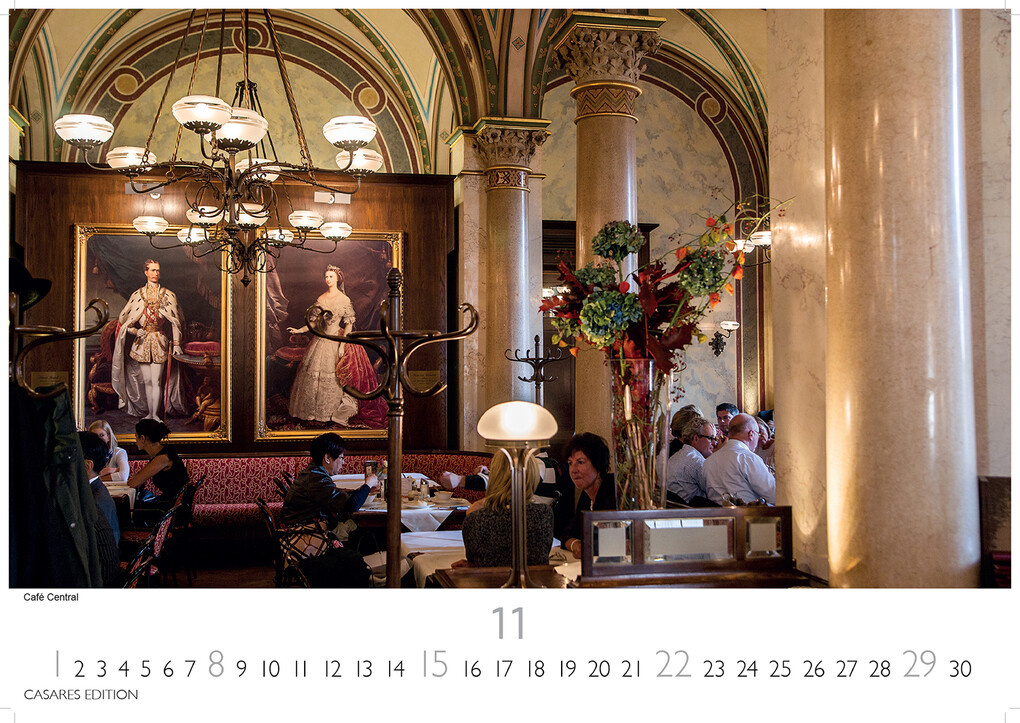 Weitere Ansicht: Wiener Caféhaus Kultur Kalender 2026 - Wandkalender | Fotokalender Alpenländer 35x50cm Grosses Format | Historische & Kulturelle Kaffeehaus Motive | . & Geschenkidee | H. W. Schawe