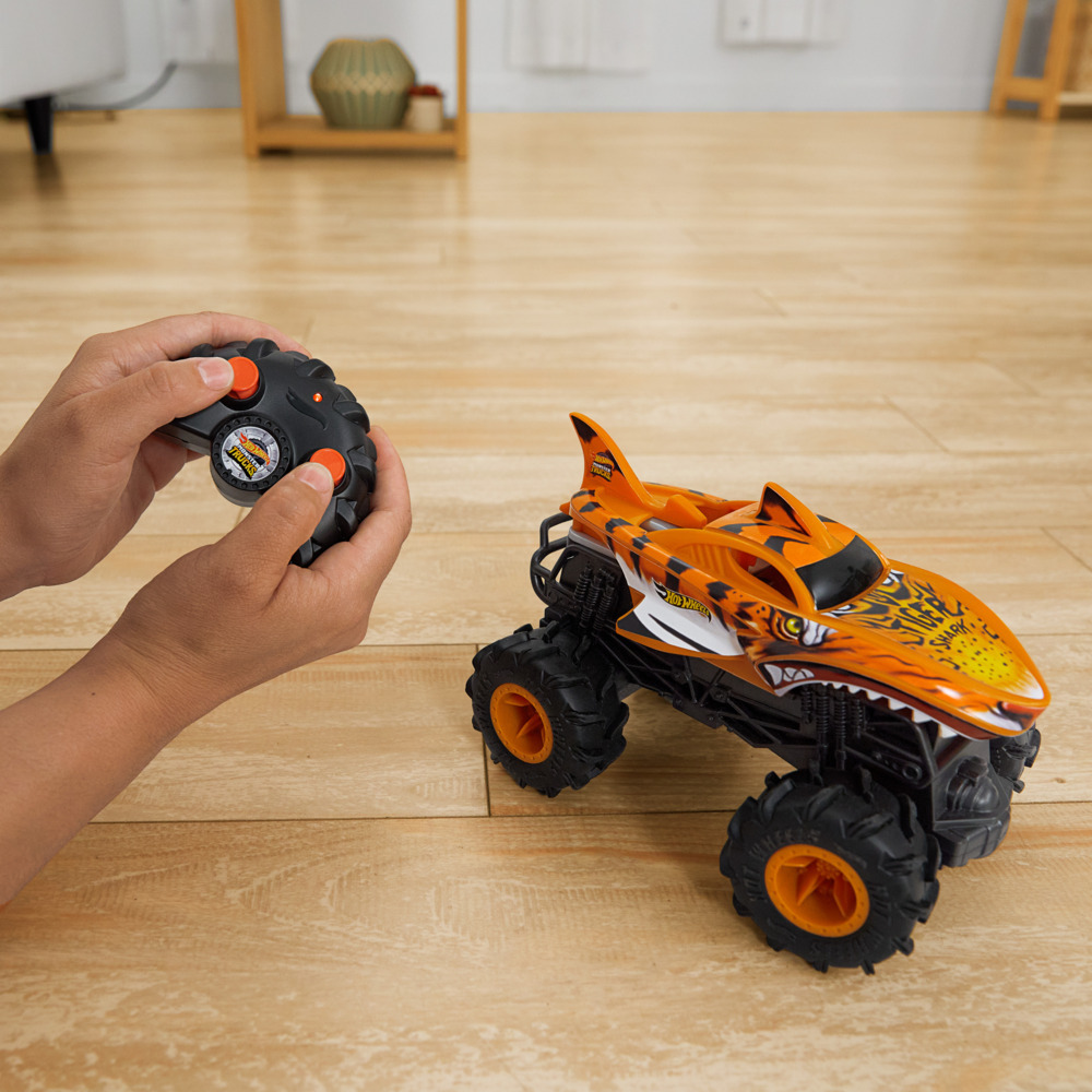 Weitere Ansicht: Hot Wheels Monster Trucks RC 1:24 Tiger Shark