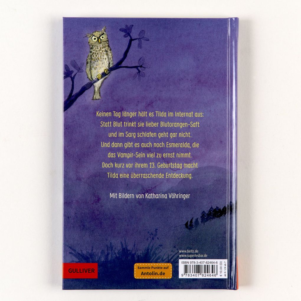 Weitere Ansicht: Internat mit Biss | Christine Haas